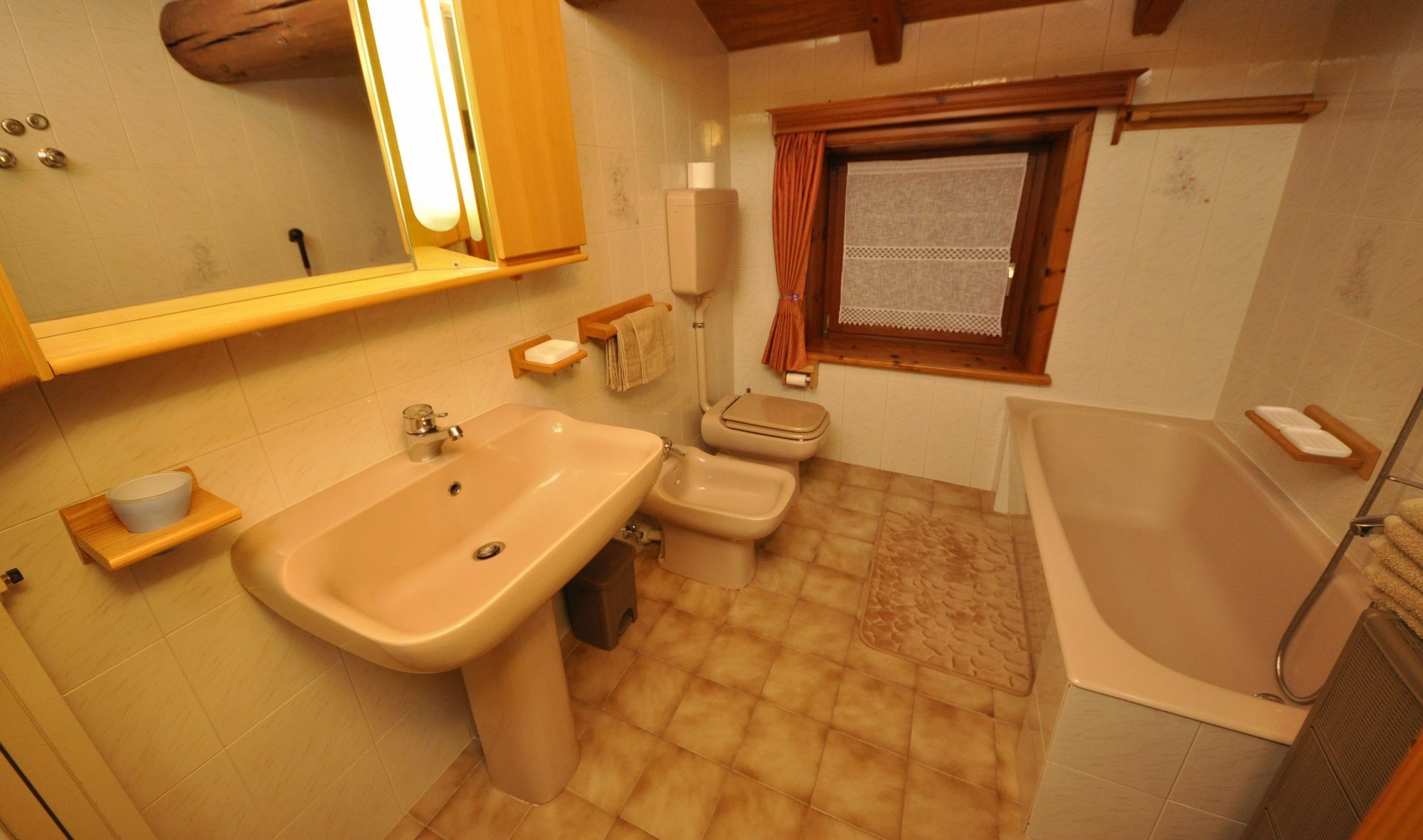 Appartamento Valeriano By Livigno Accomodation Εξωτερικό φωτογραφία